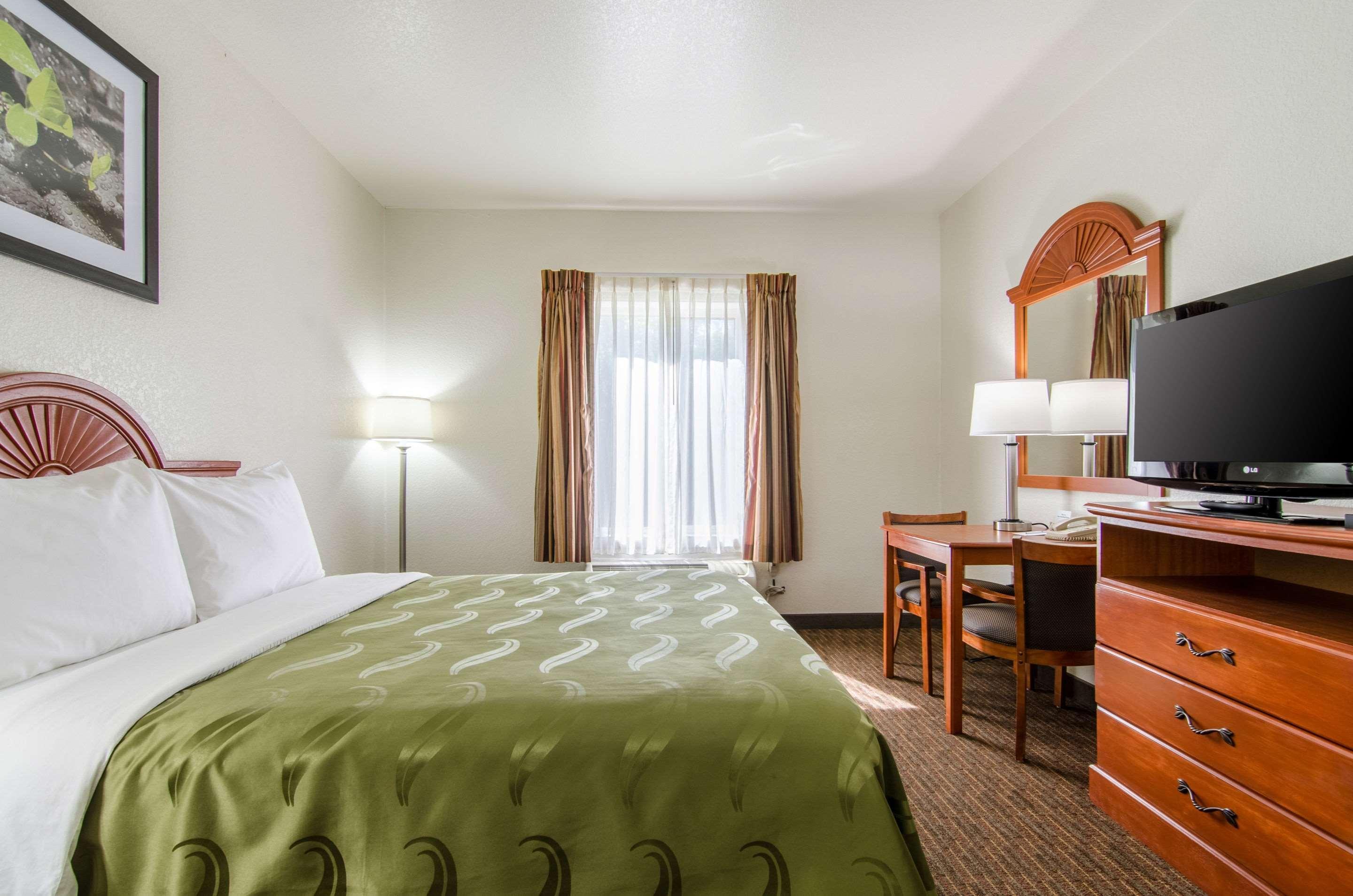 Quality Inn Junction City Near Fort Riley Exterior photo