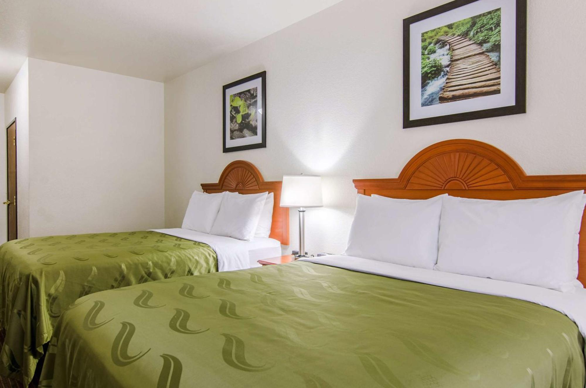 Quality Inn Junction City Near Fort Riley Exterior photo